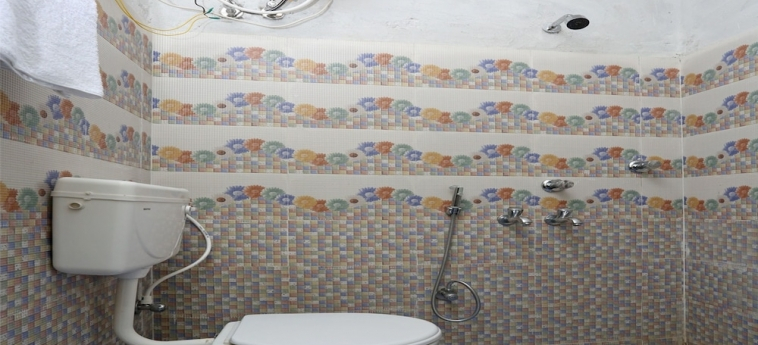 OYO 11559 Lakshay Residency