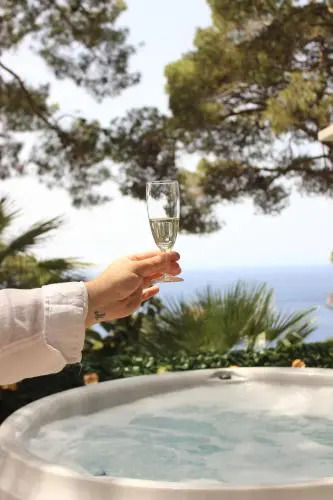 Villacore Capri