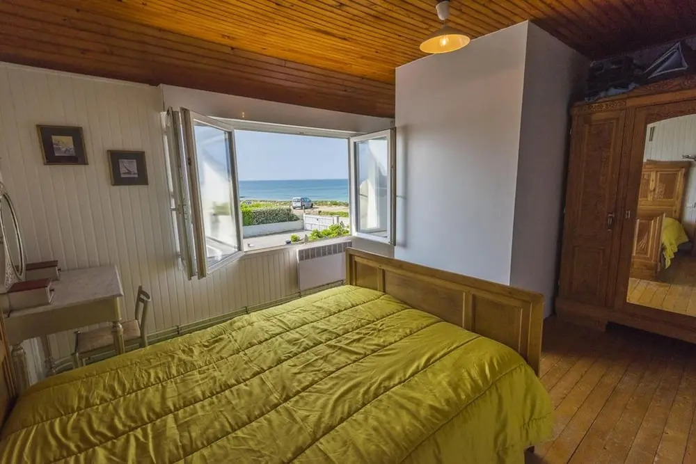 House With 3 Bedrooms in Plozévet, With Wonderful sea View, Enclosed Garden and Wifi - 20 m From the Beach