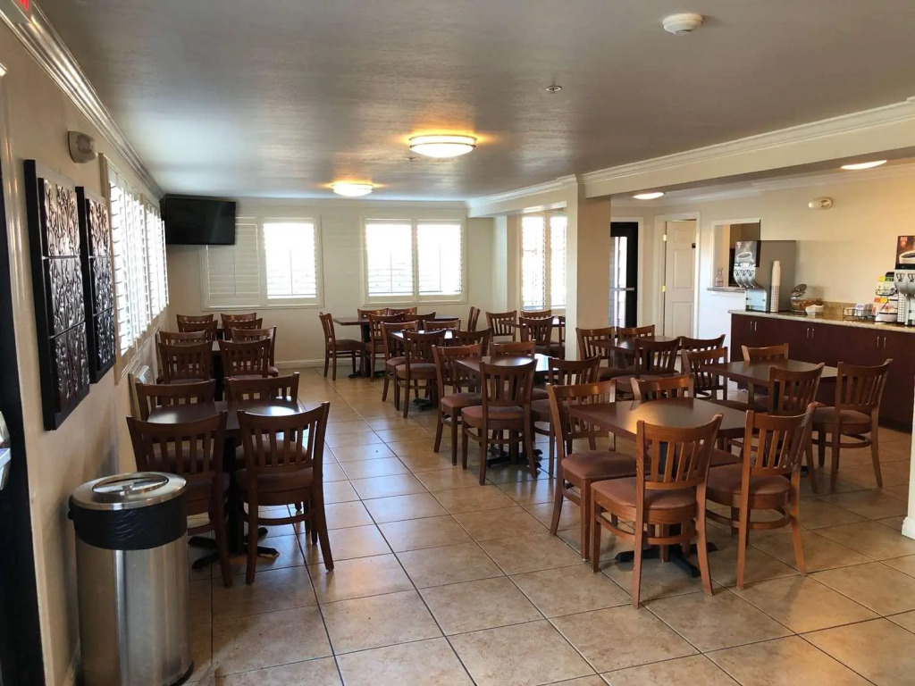 Lompoc Valley Inn and Suites