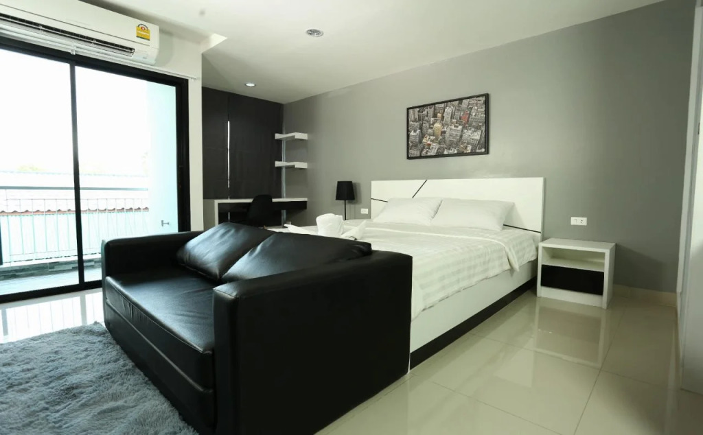 JK LIVING Hotel And Service Apartment