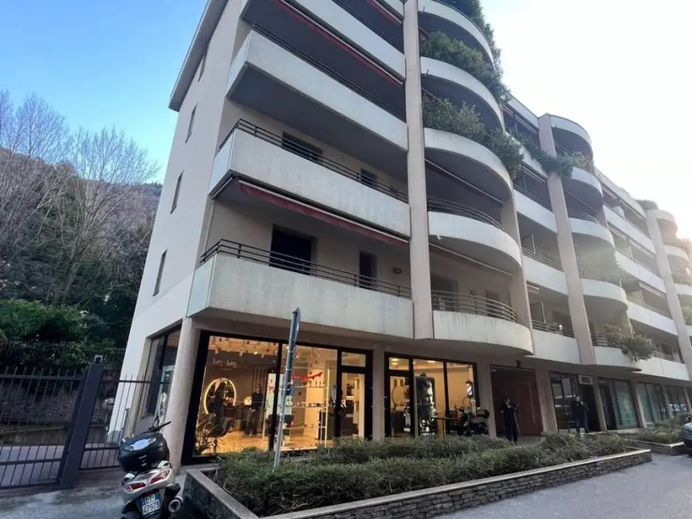 Central Apartment Caniggia 2 With Terrace in Como
