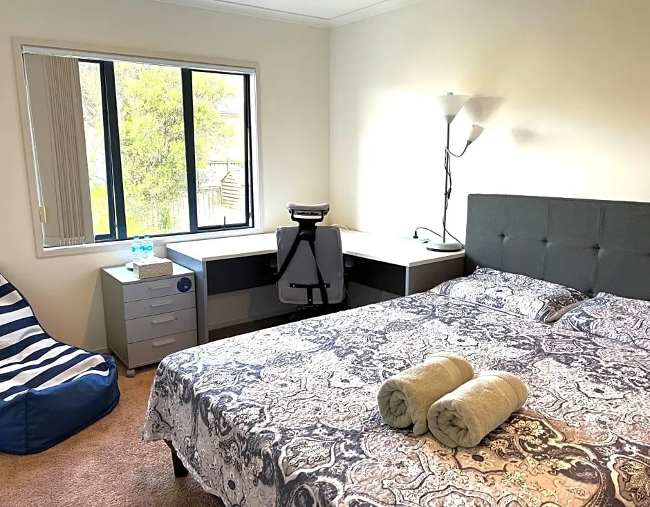 Albany Oteha Home-BnB