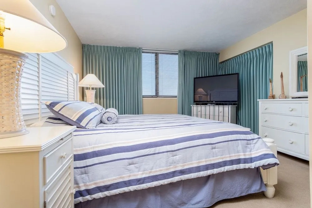 South Ocean Condo 2307 by RedAwning