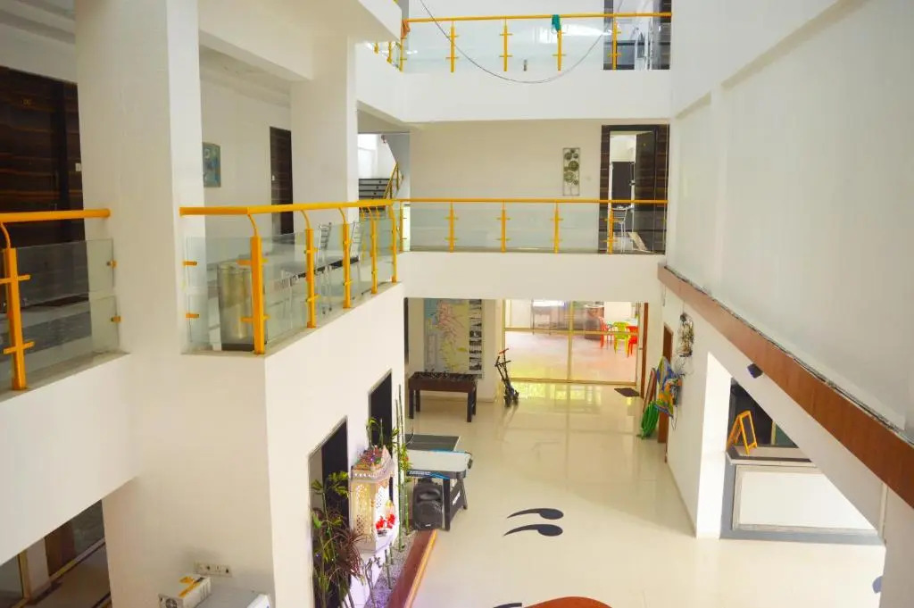 Nilaya Nest Away