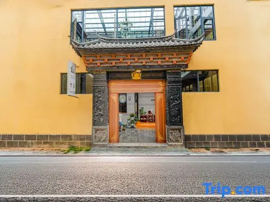 Zongbo | Jingfan Mani · Oxygen-Rich Snowland Residence