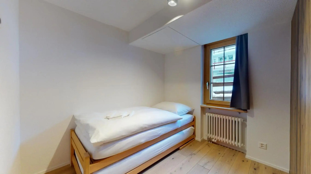 Splendid attic apartment with a south oriented balcony, Marietta #4