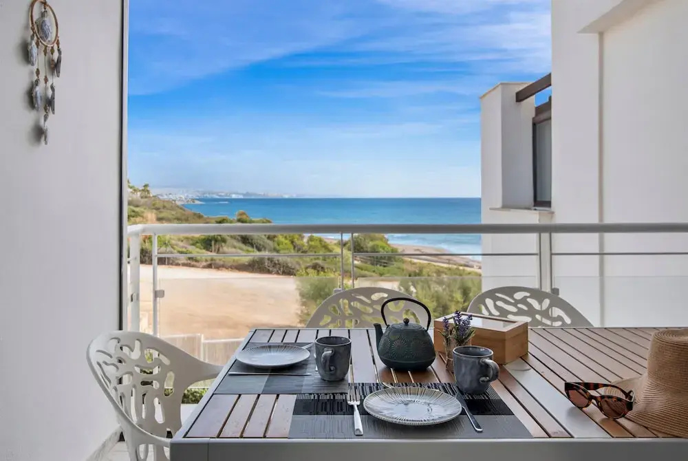 Sea View Apartment in Casares del Mar - Ref M50