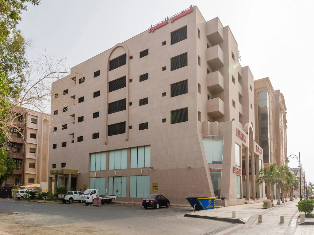 OYO 125 Al Hamra Palace