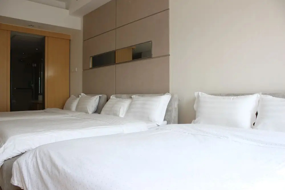 Private-Enjoyed Home Apartment Hotel of R&F Wales Apartment