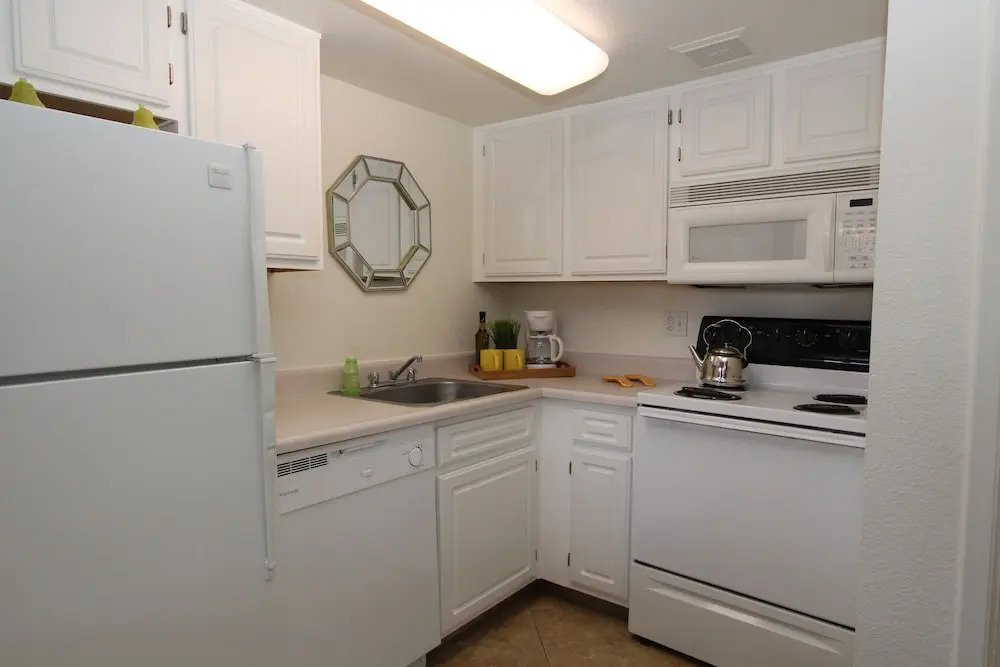 Park Suites at 118 - One Bedroom Apartment