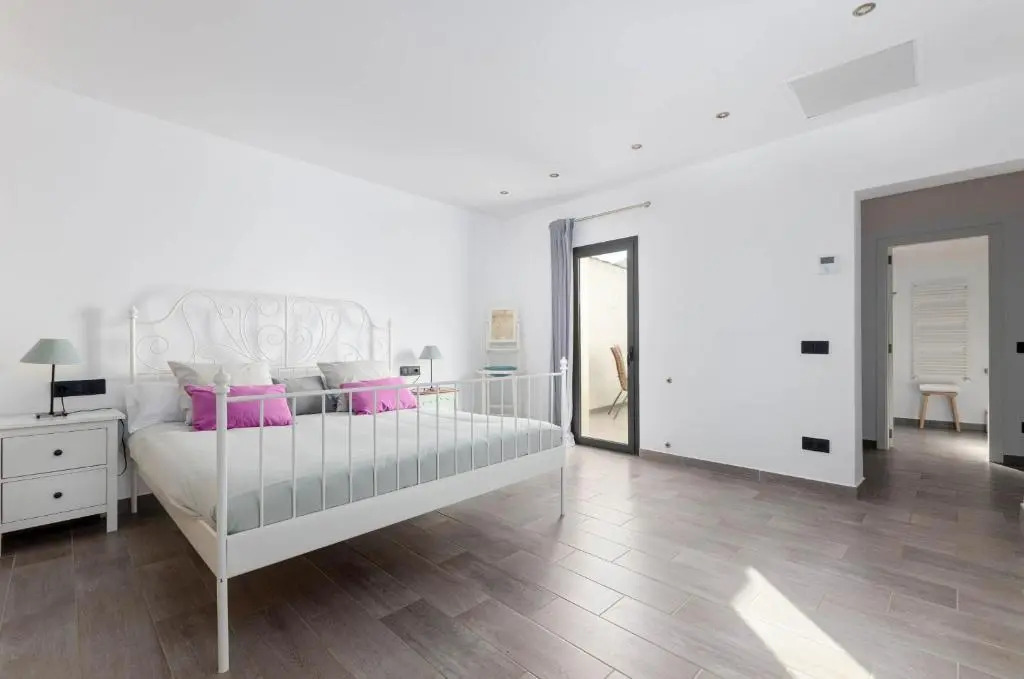 YourHouse Can Jordi, air conditioned holiday house with private pool