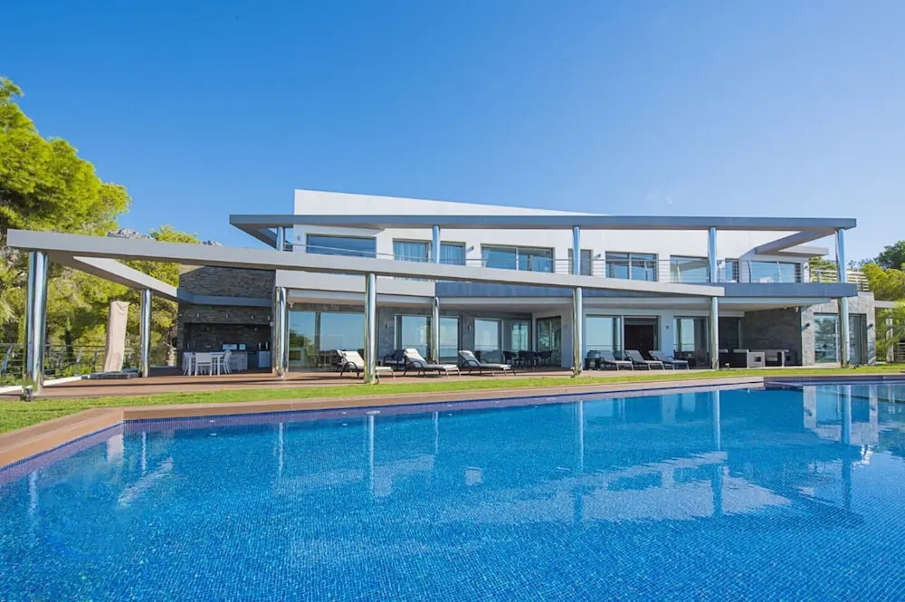 Villa - 5 Bedrooms with Pool, WiFi and Sea views - 105009