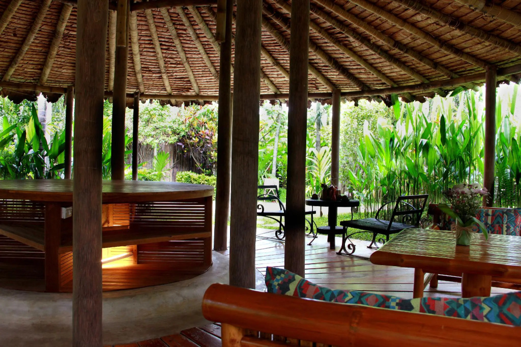 Pai Island Resort