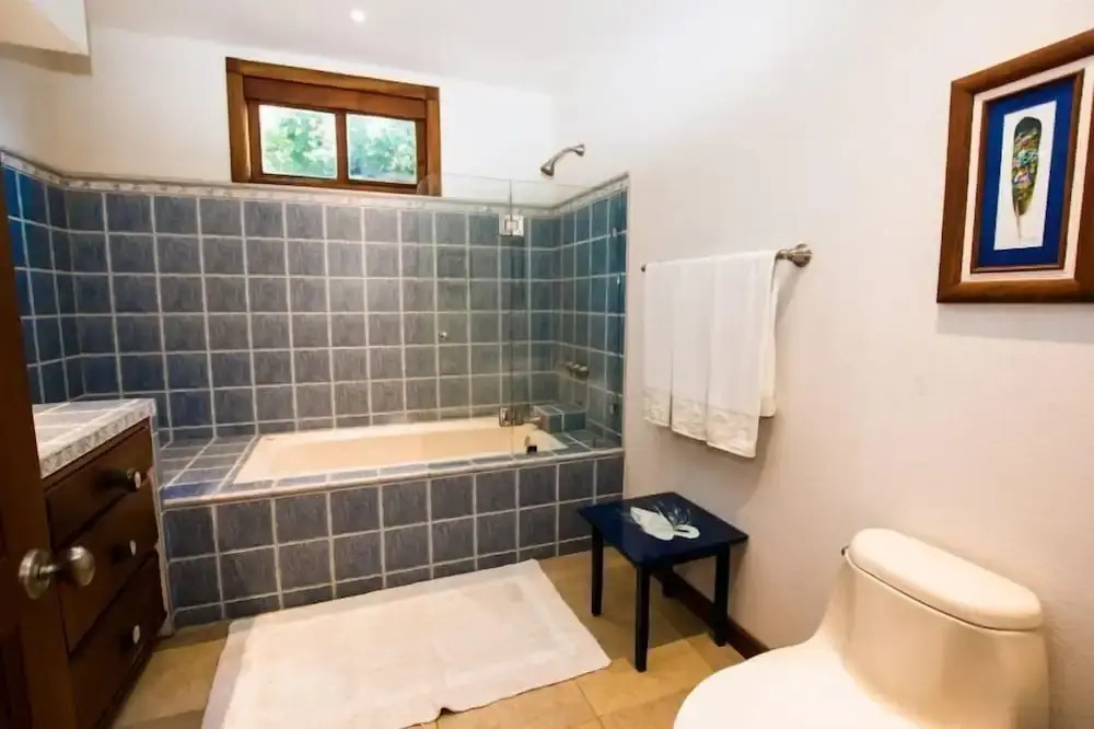 Villa Verde 4br Ocean-view Villa 12 Guests
