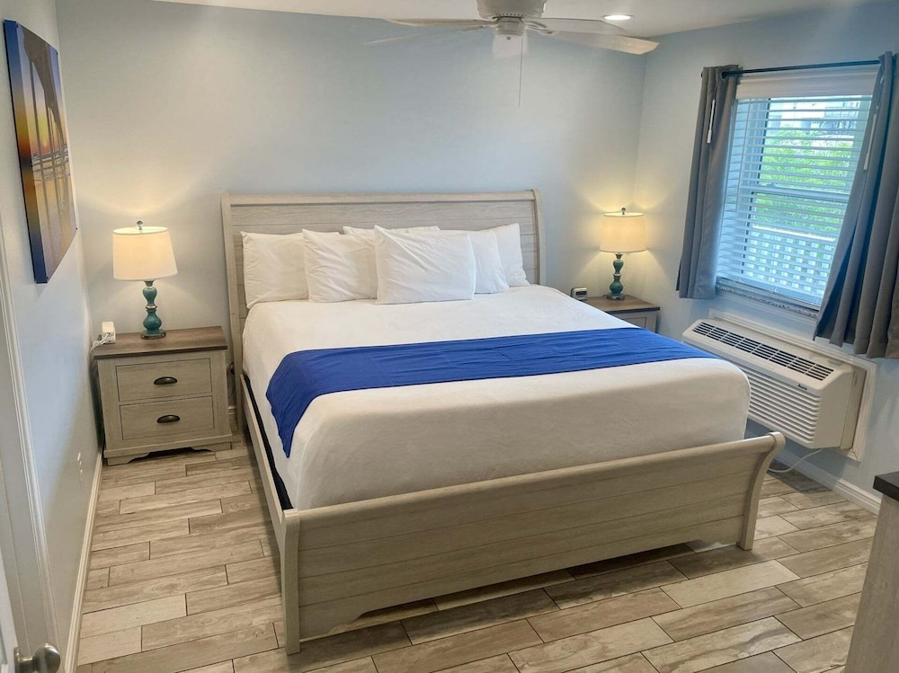 Beachgate Condo Suites And Hotel 514 1 Bedroom Condo