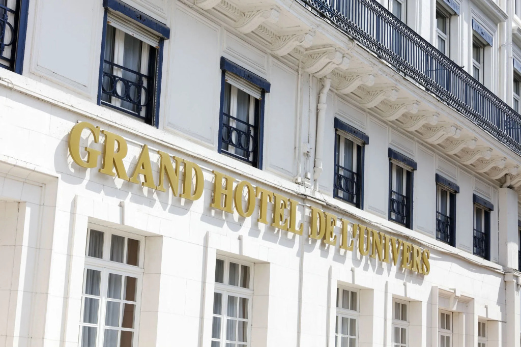 Grand Hotel de LUnivers