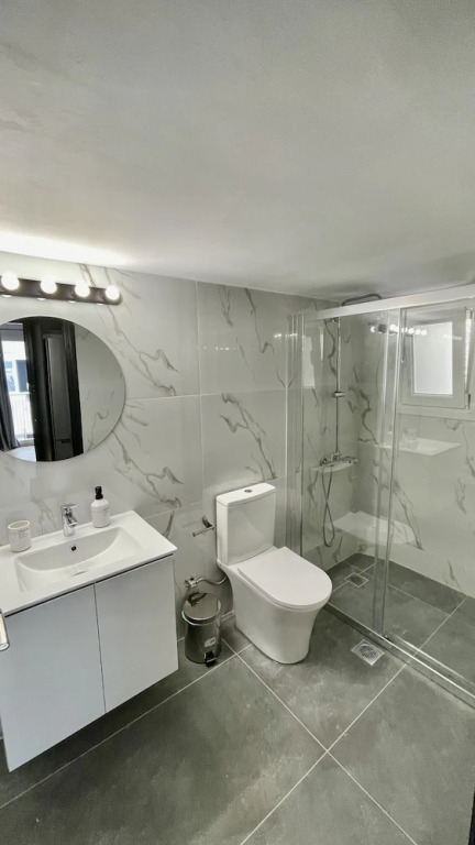 Amazing apt. close to cultural sites
