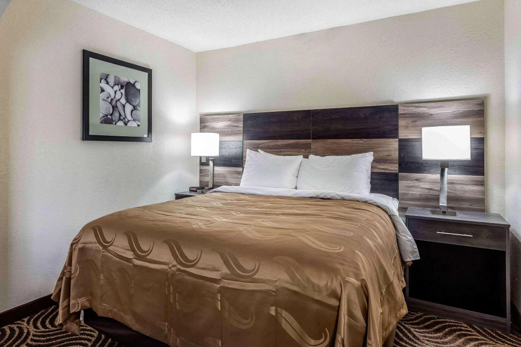 Quality Inn & Suites Salisbury South