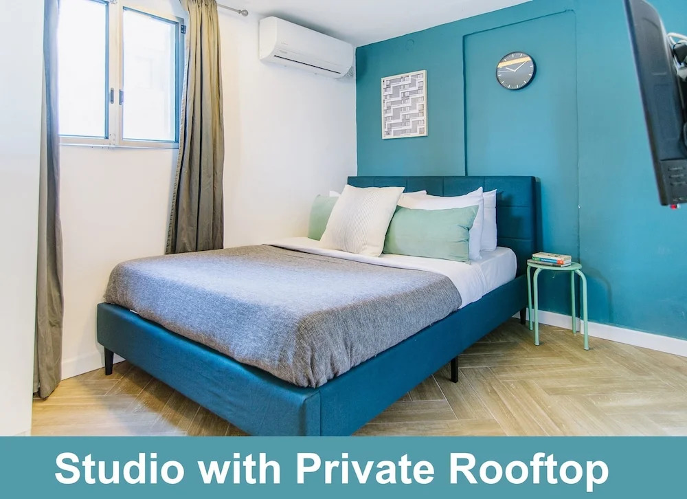 Beta Studios ApartHotel