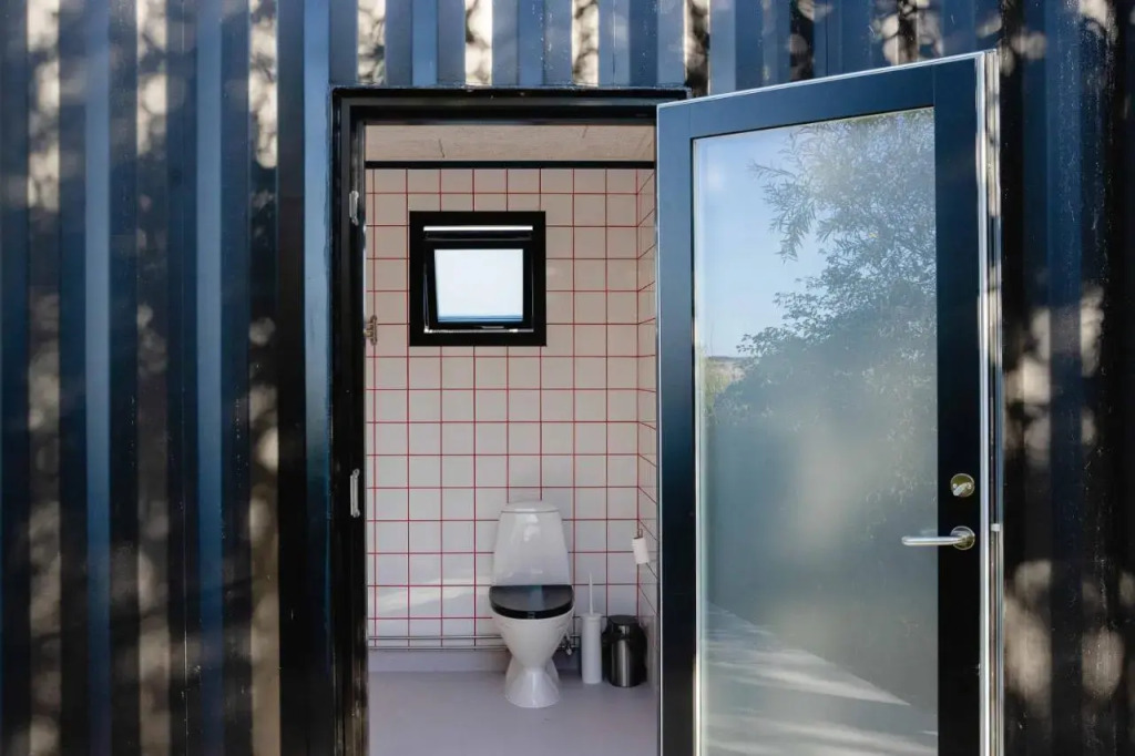 Containerhus 18b