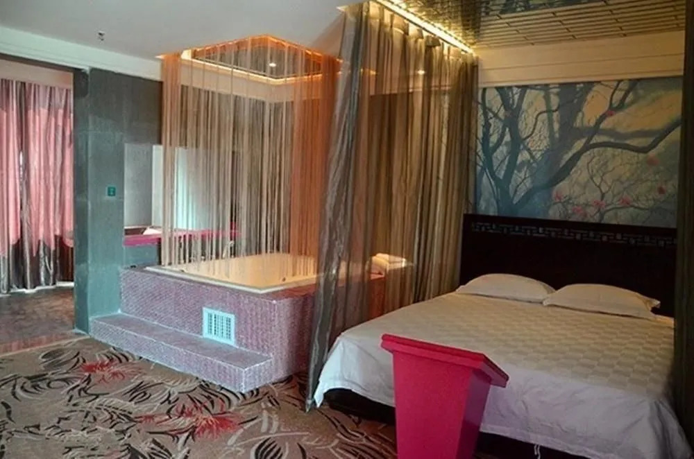 Yichang Xiangjiang No. 1 Hotel