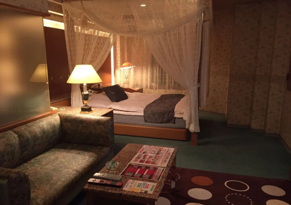 Hotel Revoir