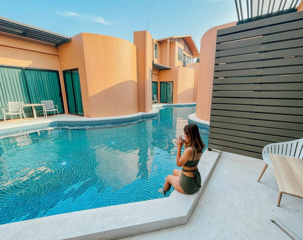 Rachabhura Hotel