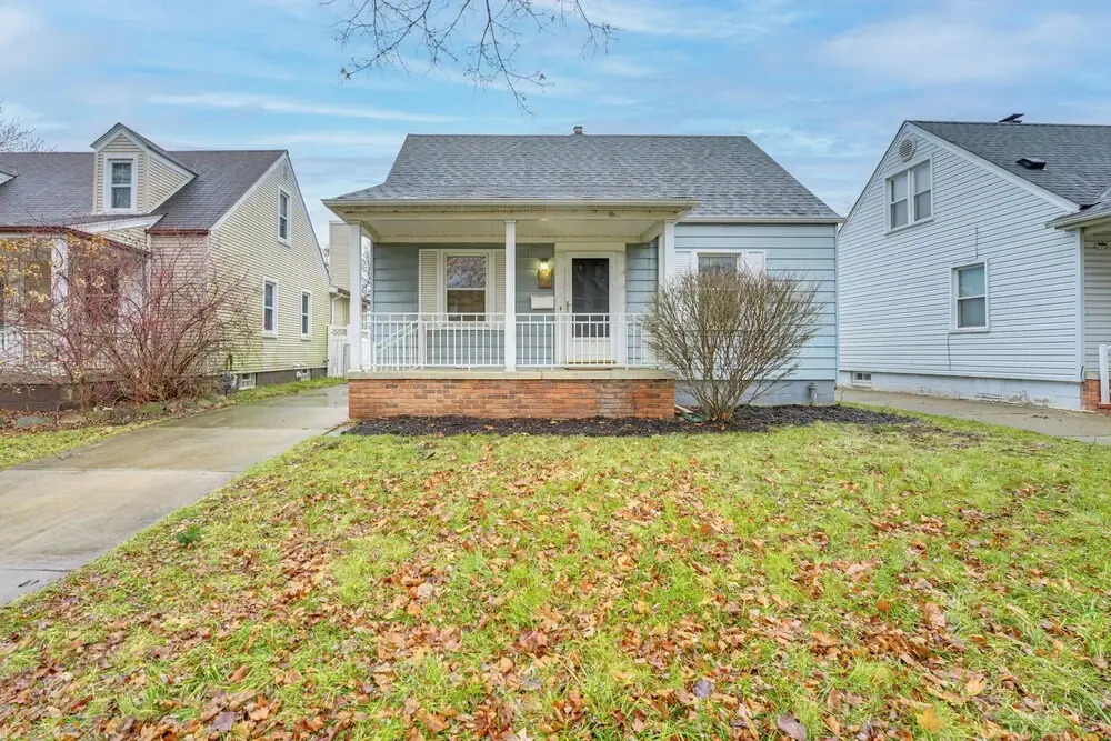Wfh friendly Home in Dearborn: Dogs Welcome