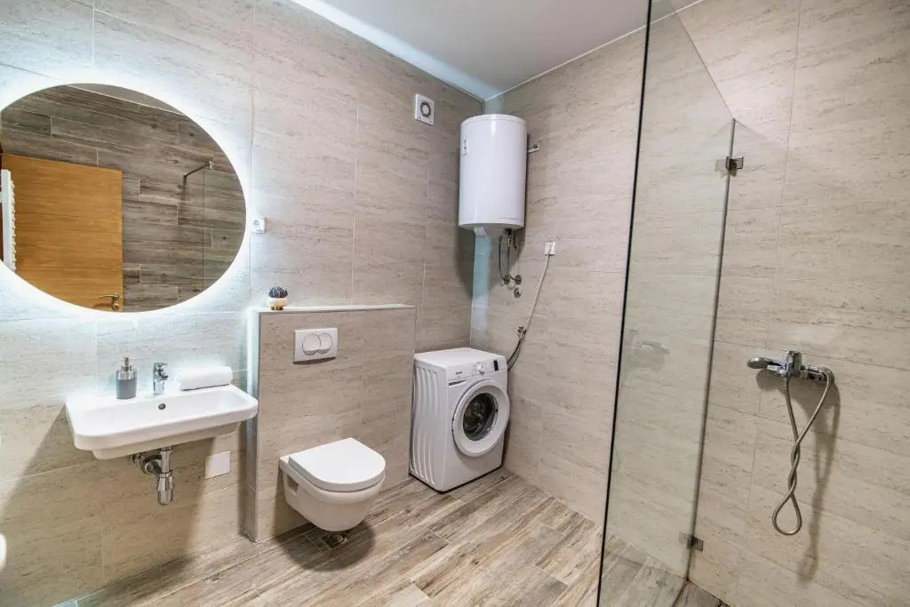 Arena BIG Luxury Apartments with free parking