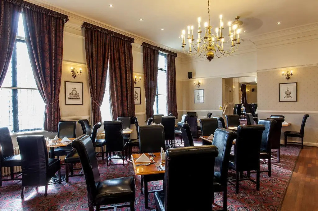 Prince Of Wales Hotel