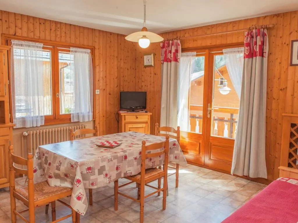 Appartement Le Grand-Bornand, 3 pièces, 6 personnes - FR-1-467-94