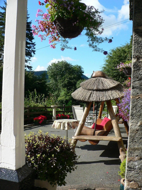 Glyntwrog House