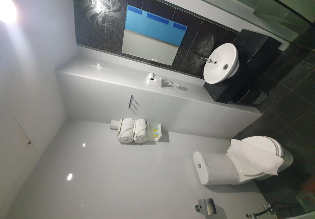 OYO 89848 Link Boutique Hotel