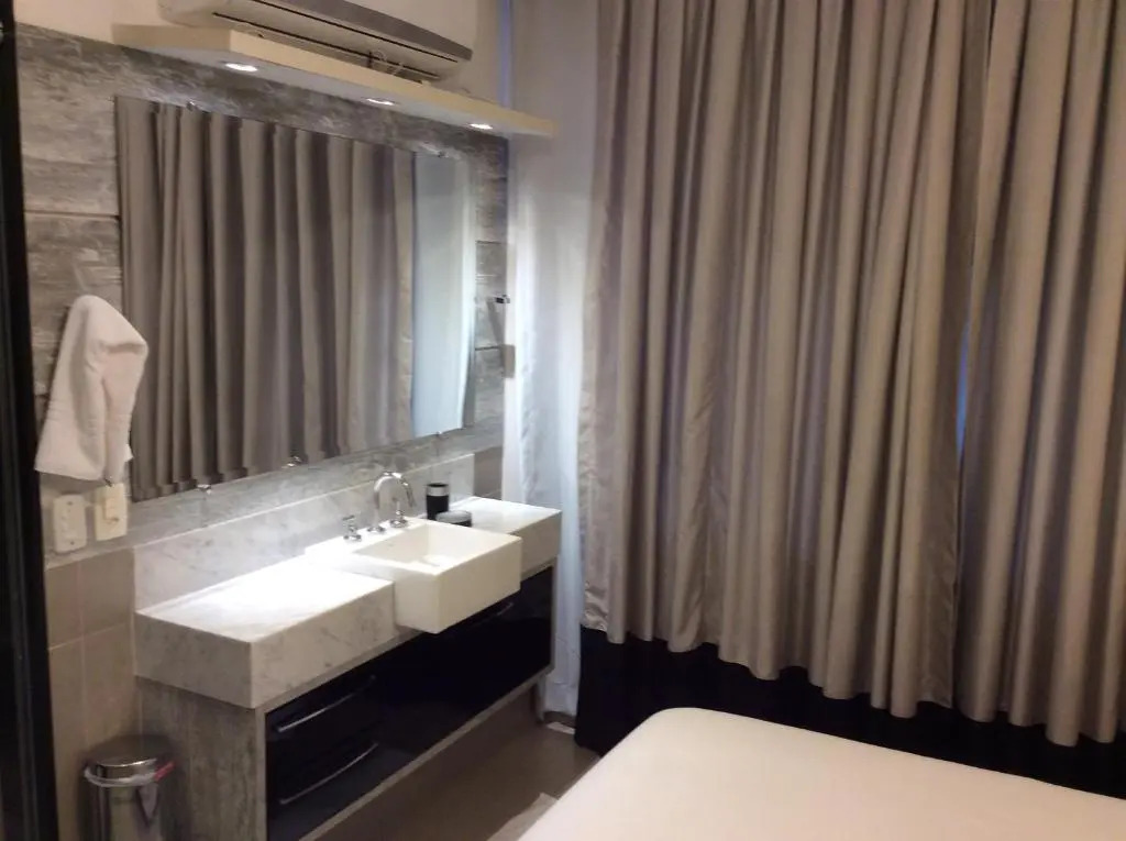 Condo Ipanema 503