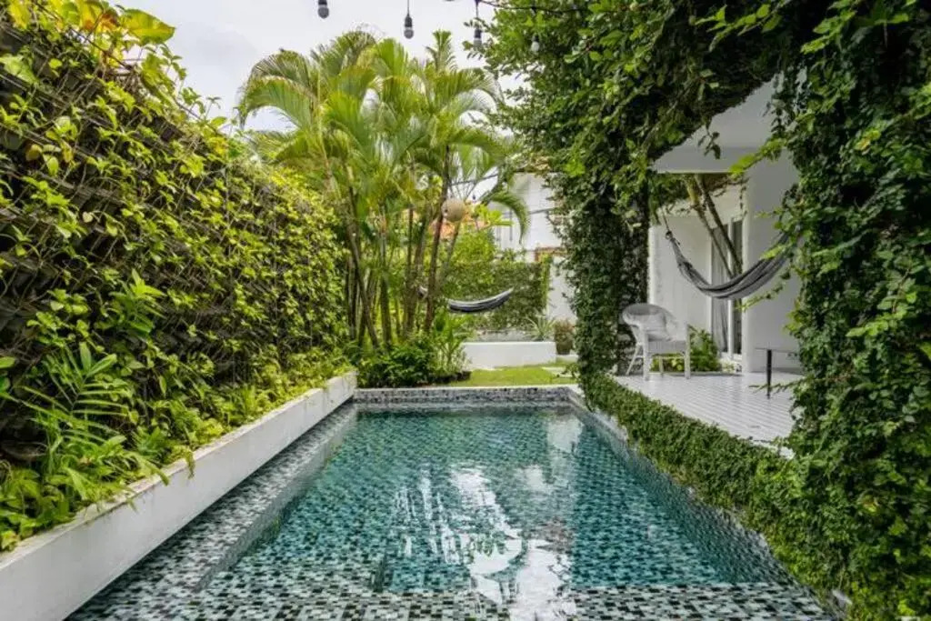 Boutique hotel seminyak 4 beautiful rooms choose your private room with ensuite bathroom