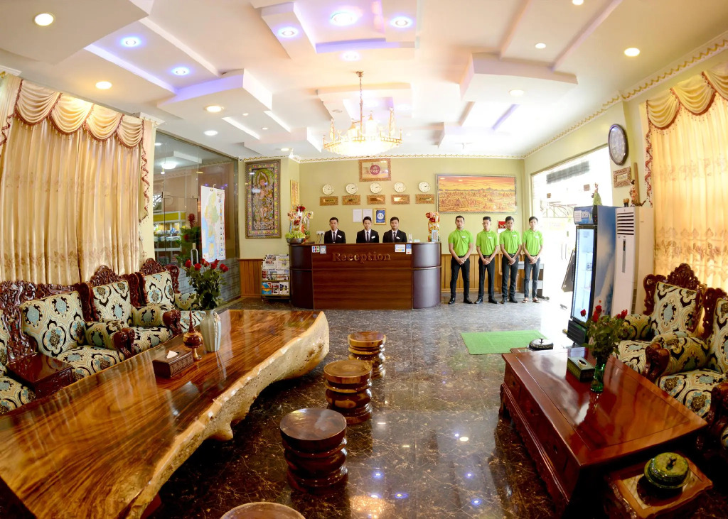 Royal Naung Yoe Hotel