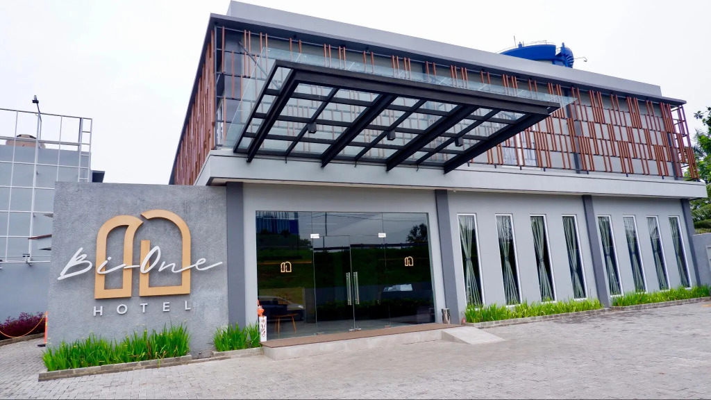 Bi One Hotel