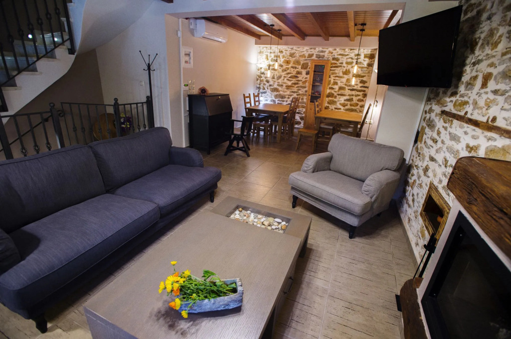 Thalia Traditional Guest House
