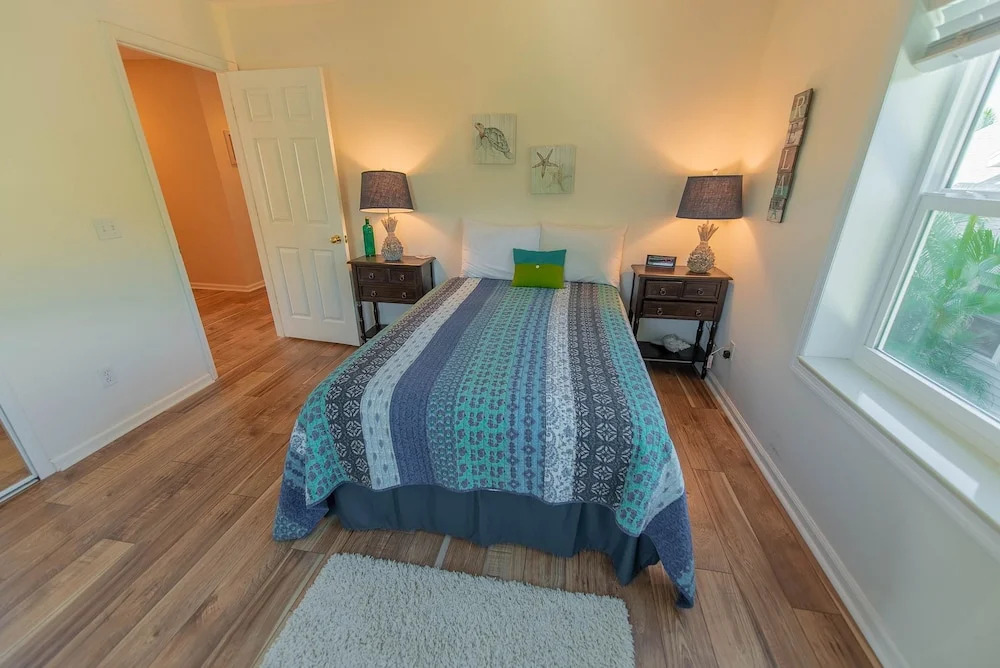 Ocean Sunset Apartment 5