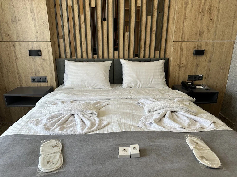 world say hotel