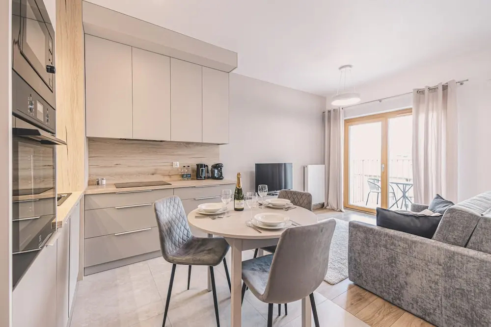 Nowoczesne Studio Tranquilo Centrum Balkon