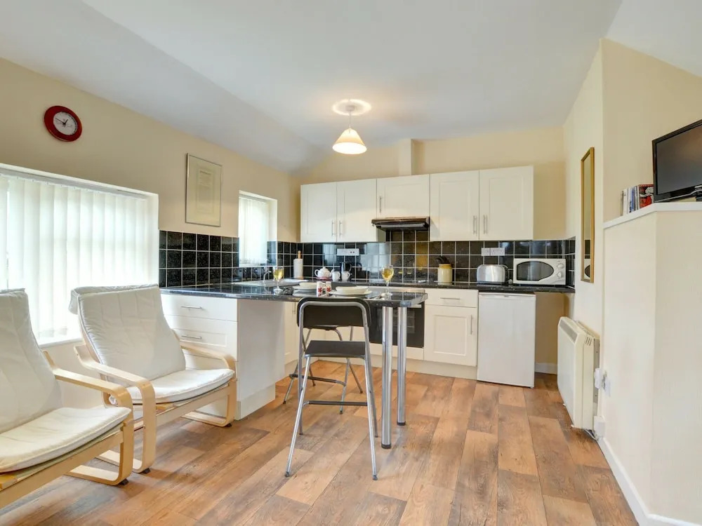 Spacious Holiday Home in Felindre With Garden