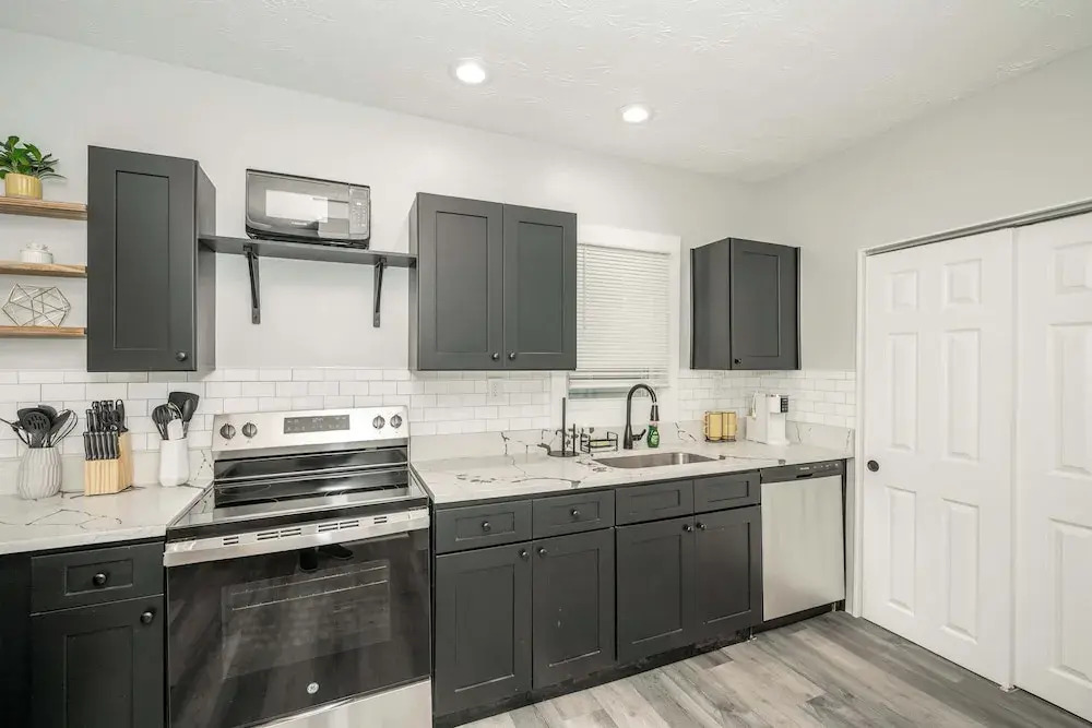 Modern Cincy Home - For 6