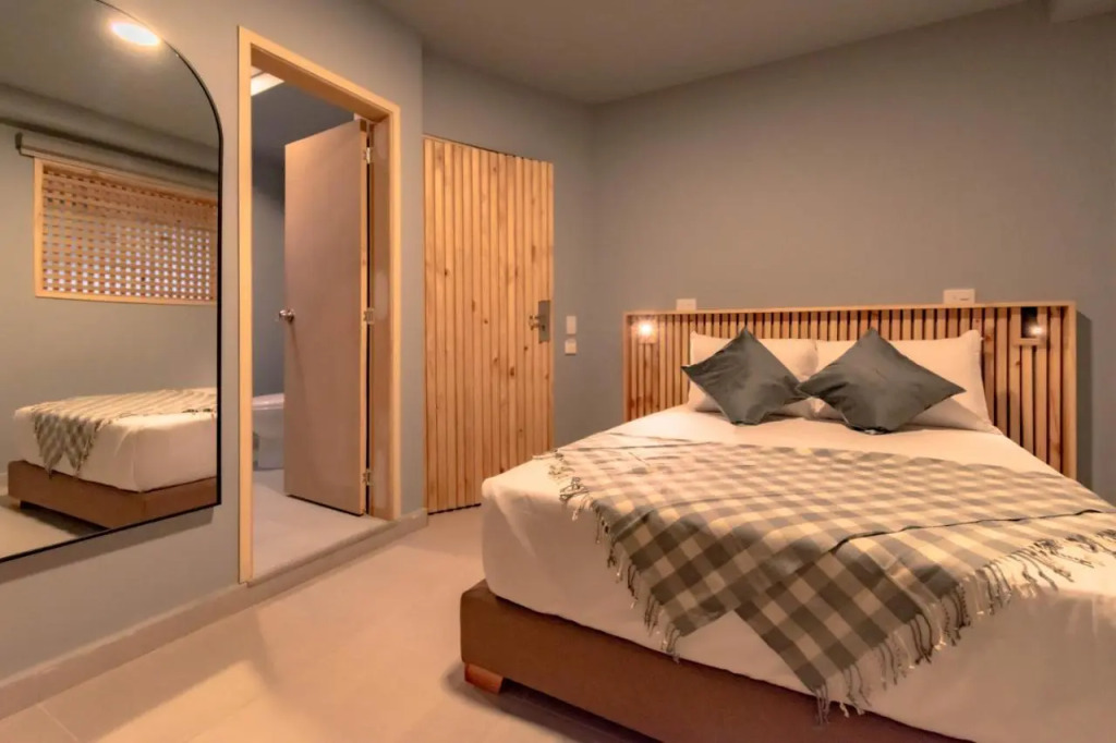 Leviu by Bernalo Hotels