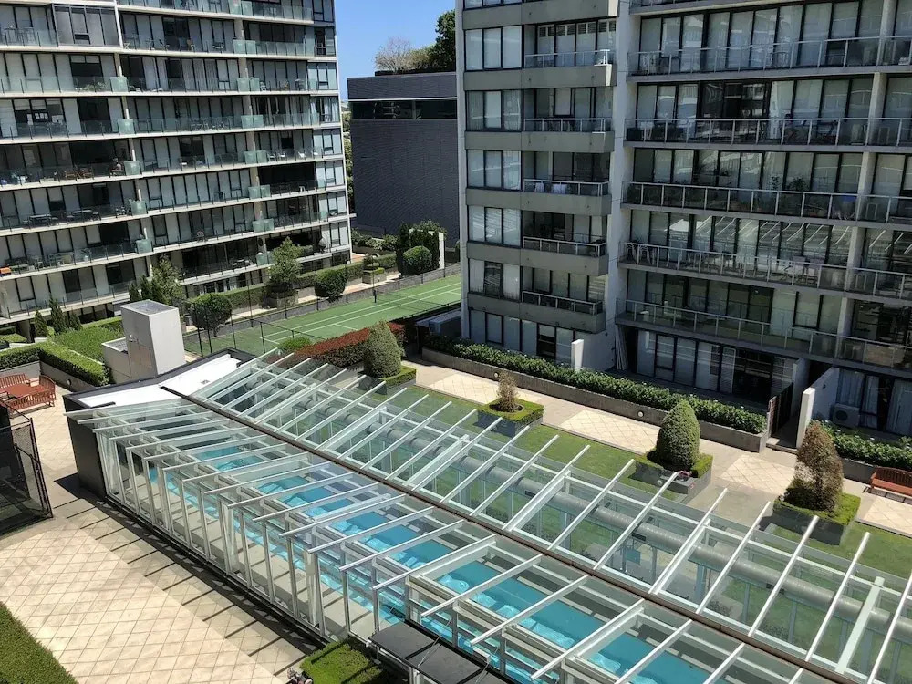 Metro Apartments South Melbourne CBD edge
