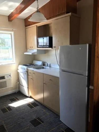 Wayfarer Motel