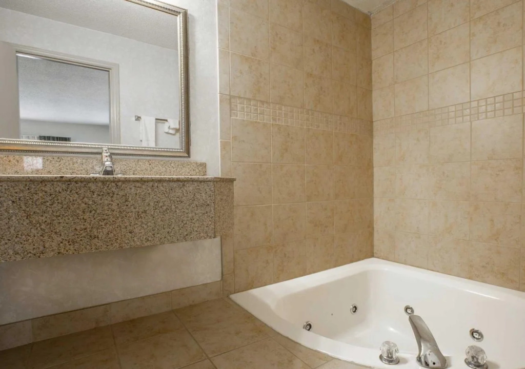 Econo Lodge Hendersonville