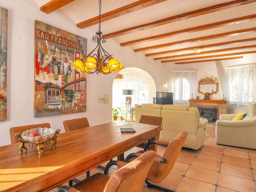 Beautiful Holiday Home With Private Swimming Pool Near the sea in Benissa