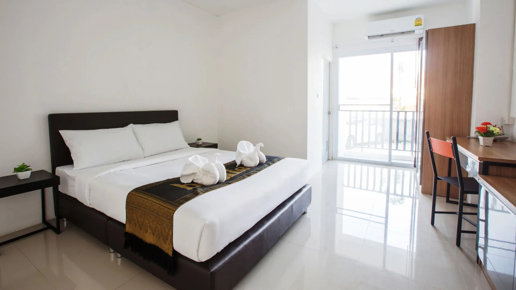 B2 Korat Boutique & Budget Hotel